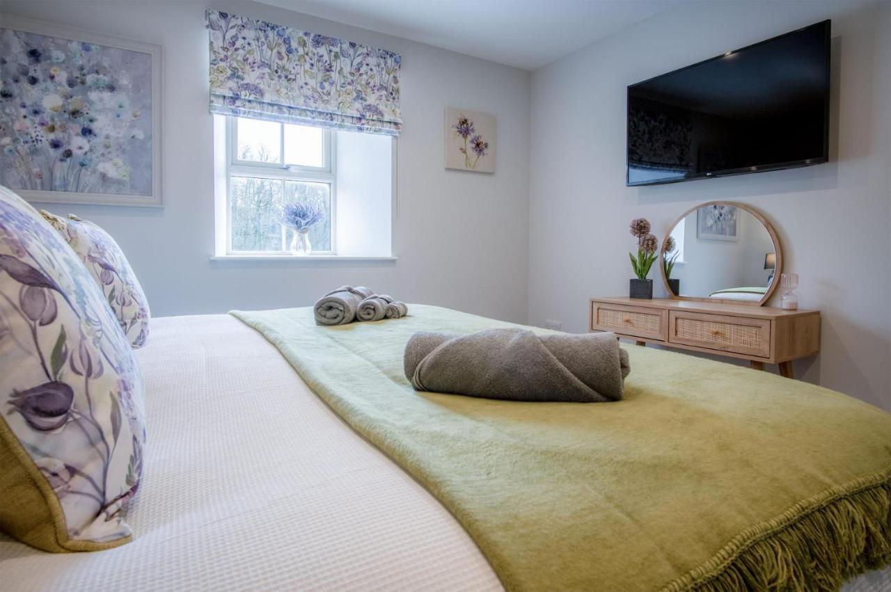 Kiln Park Farmhouse - 4 Bedroom Cottage - Narberth Exterior foto
